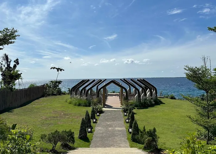 Mactan Newtown Free Pool With Private Access * Lapu-Lapu City