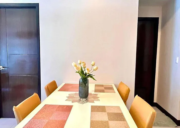 Mactan Newtown Free Pool With Private Access Apartment Lapu-Lapu City